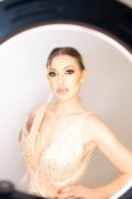 Абитуриентска бална официална рокля в бежаво-златист цвят с ръчно изработени листа  - Изображение 6